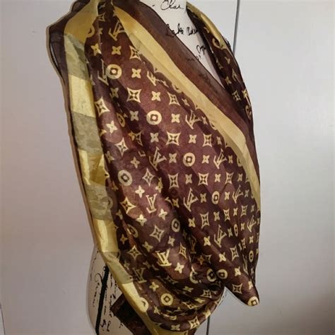 real louis vuitton scarf tag|louis vuitton scarves outlet.